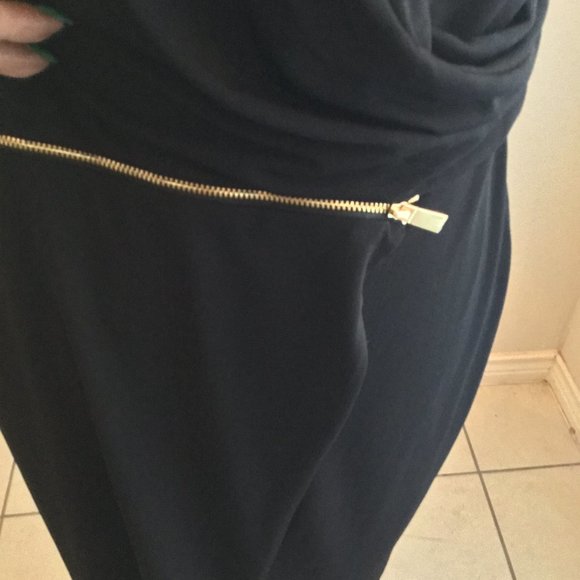 Vince Camuto Black Faux Draped Wrap Zip Dress - Picture 5 of 8